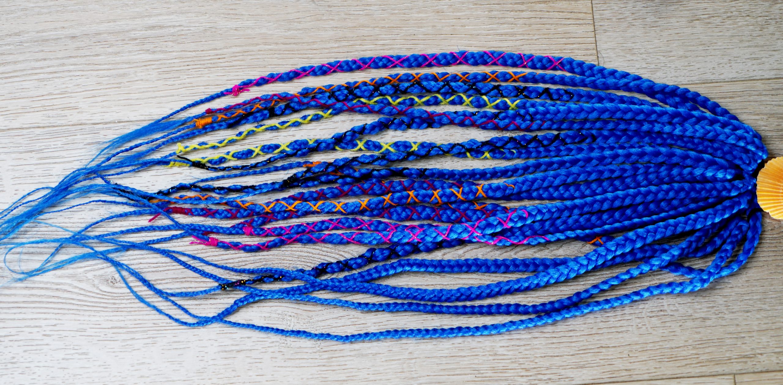 Dreadlocks Accents & Craze 11