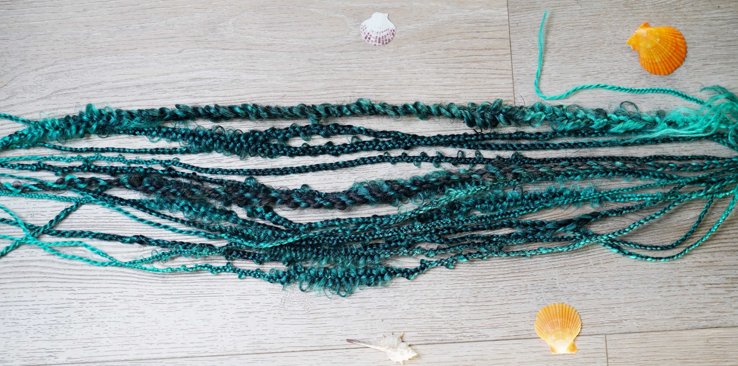 Dreadlocks Accents & Craze 18