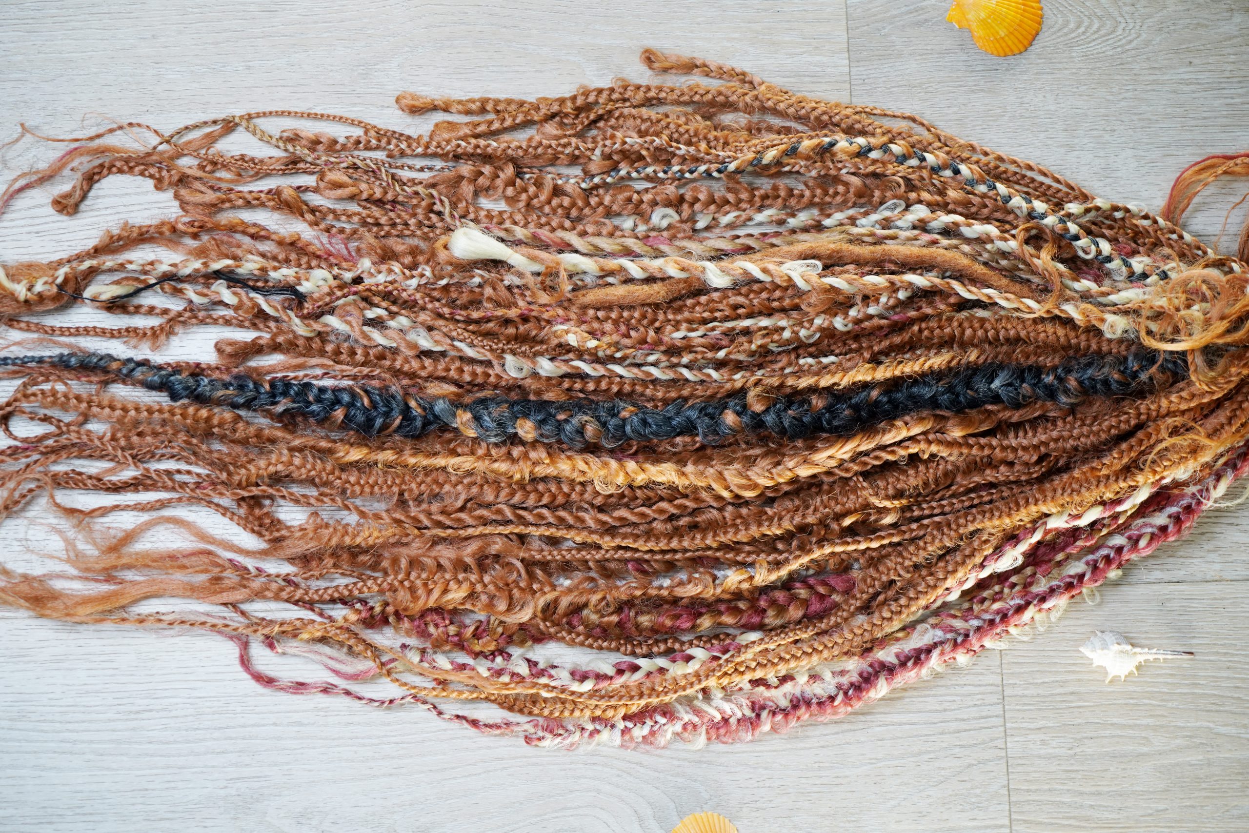 Dreadlocks Accents & Craze 23