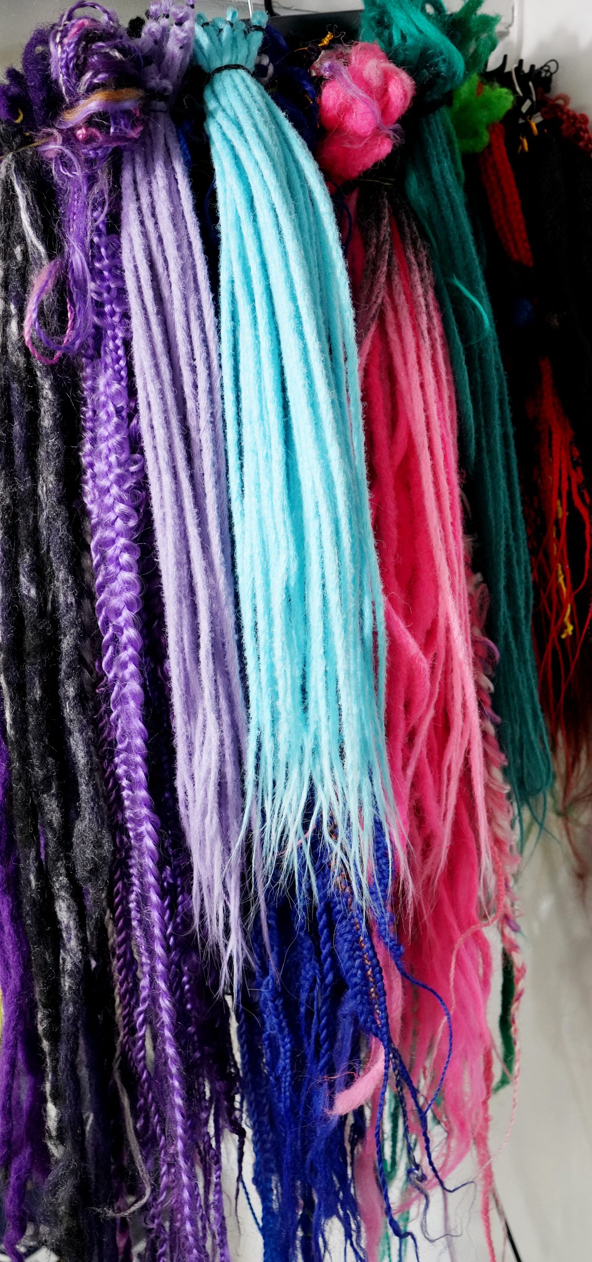 Dreadlocks Accents & Craze 37