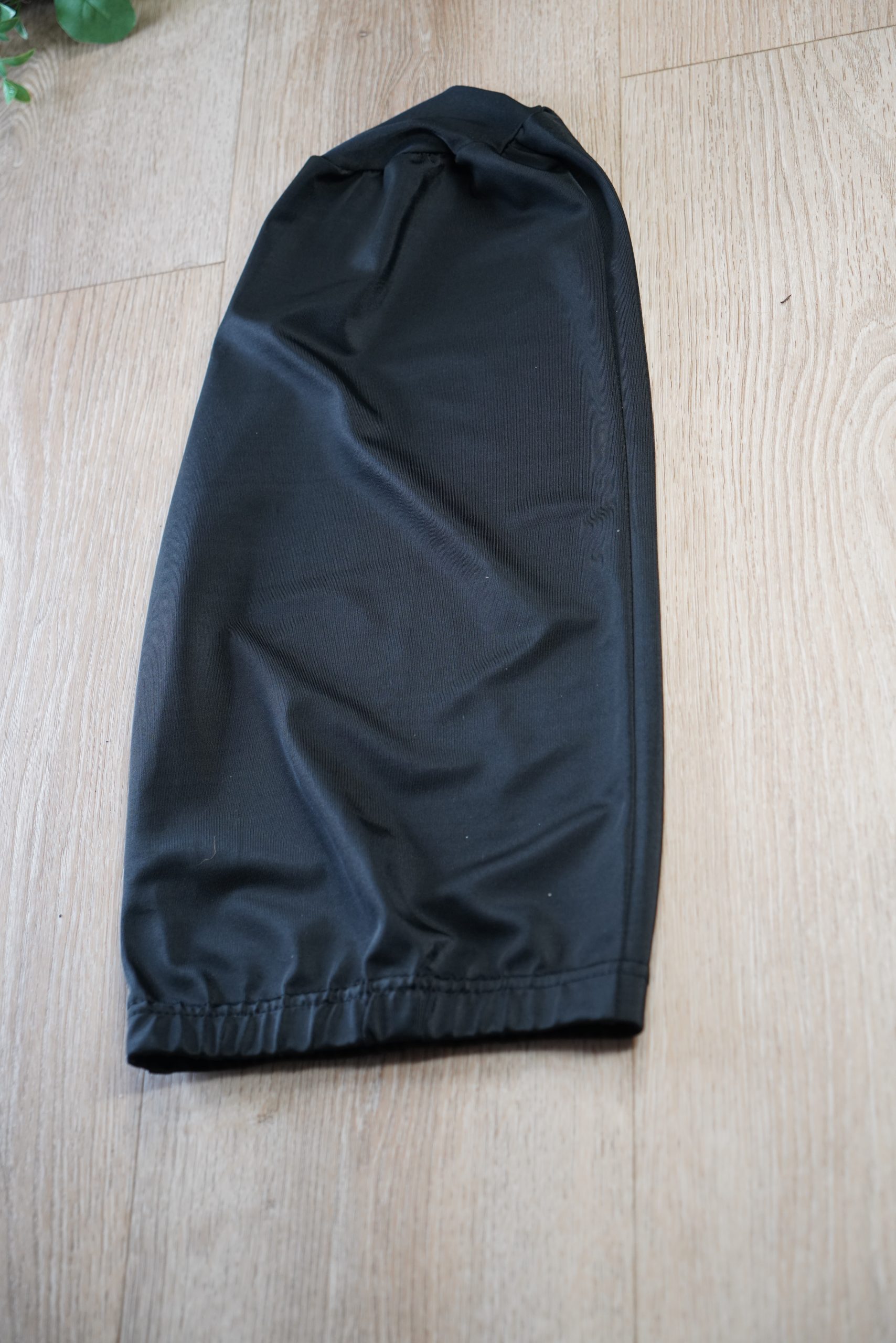 loc caps-socks small
